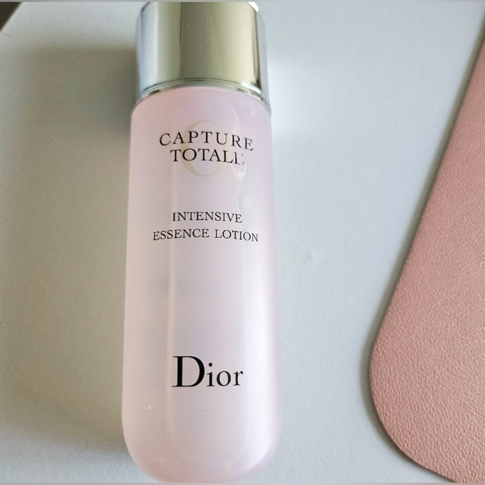 Dior - Capture Totale | Intensive Essence Lotion - New - 1.7oz